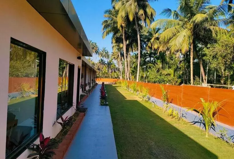 Hotelli Novobliss Resorts