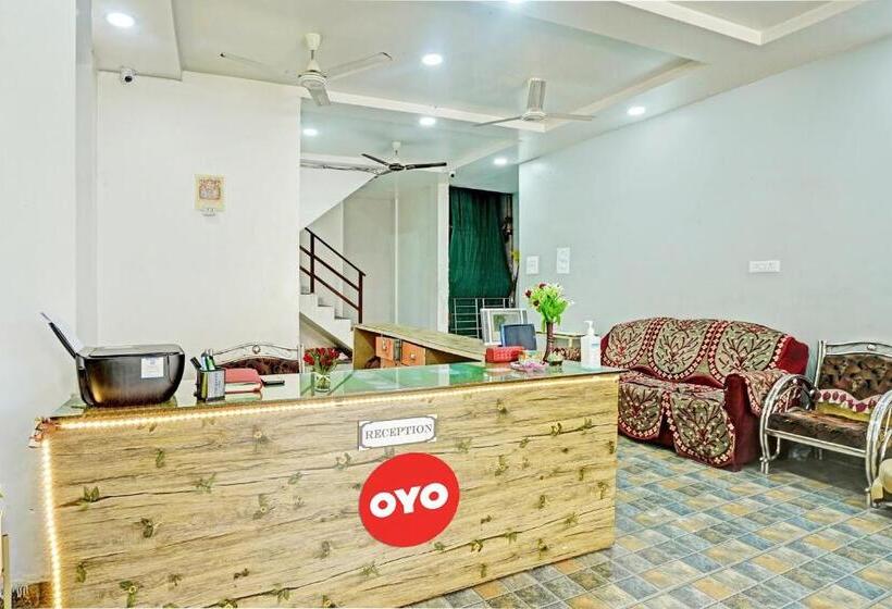 هتل Oyo Flagship 80479d Ocean Blue