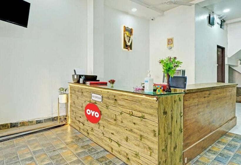 هتل Oyo Flagship 80479d Ocean Blue