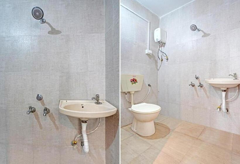 هتل Oyo Flagship 80479d Ocean Blue