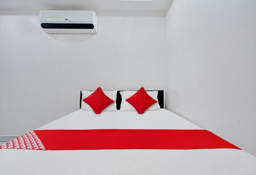 هتل Oyo Flagship 80479d Ocean Blue