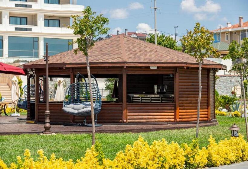 فندق Ramada Plaza By Wyndham Silivri