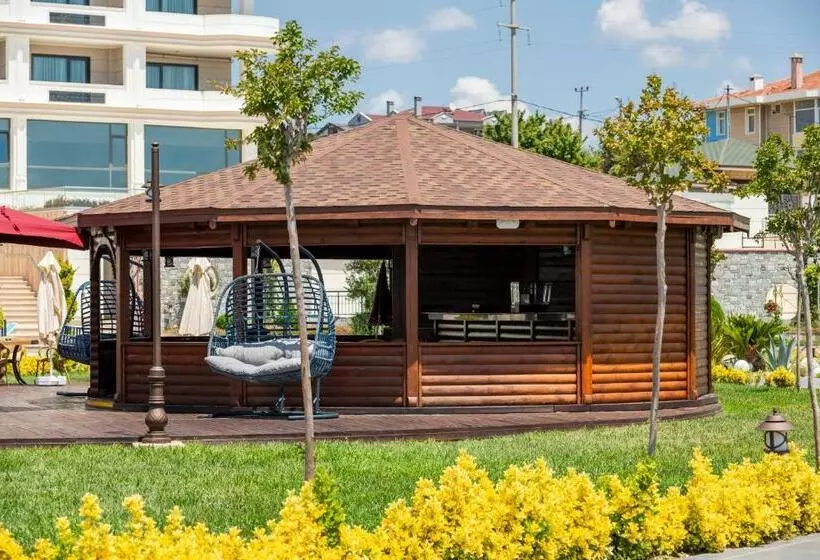 Hotelli Ramada Plaza By Wyndham Silivri