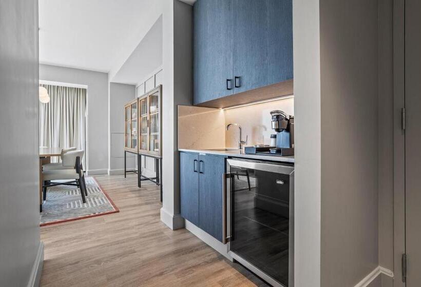 호텔 The Highlander