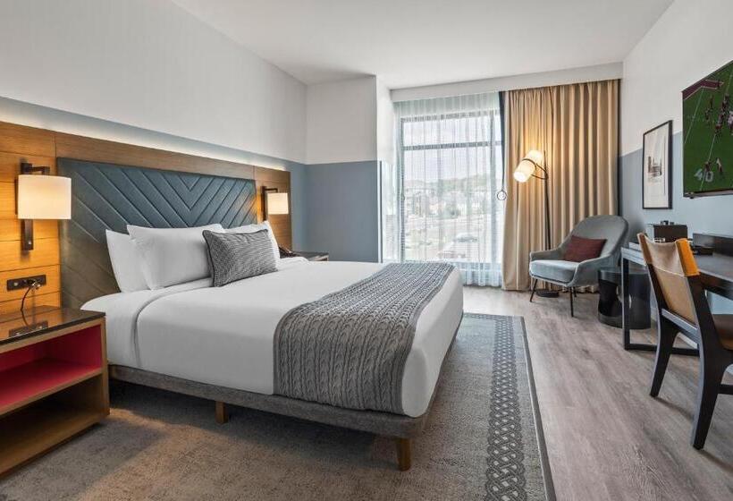 호텔 The Highlander