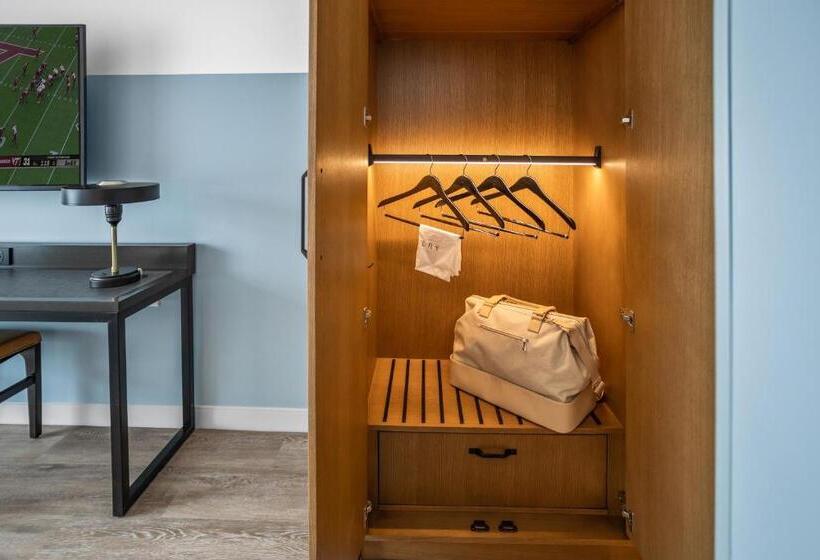 호텔 The Highlander