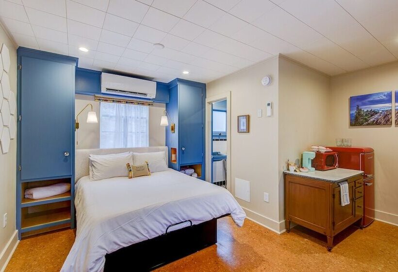 فندق على الطريق Blue Ridge Tourist Court