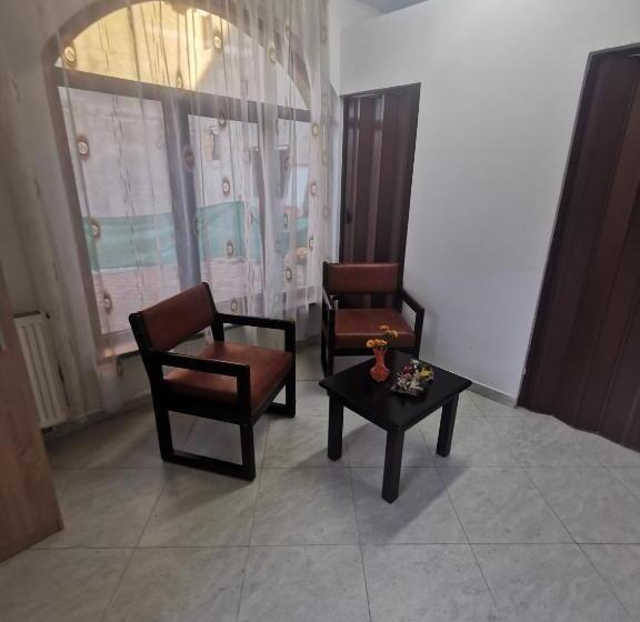 پانسیون Casa Sabina