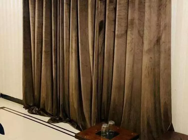 پانسیون Moon Light Guesthouse