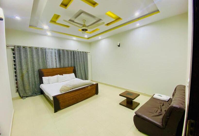 پانسیون Moon Light Guesthouse