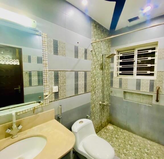 پانسیون Moon Light Guesthouse