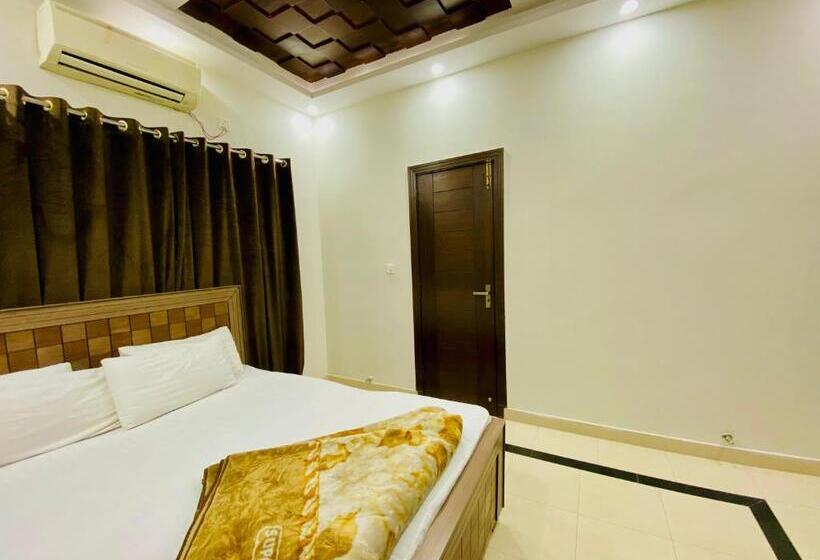 پانسیون Moon Light Guesthouse