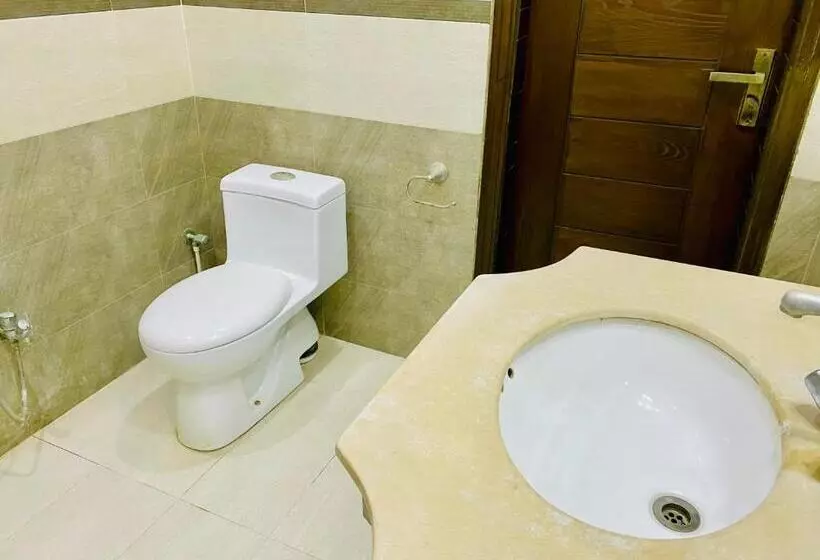 پانسیون Moon Light Guesthouse