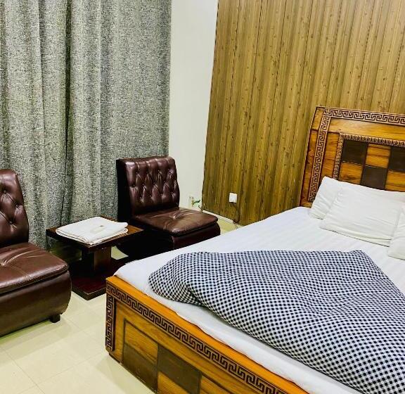 پانسیون Moon Light Guesthouse