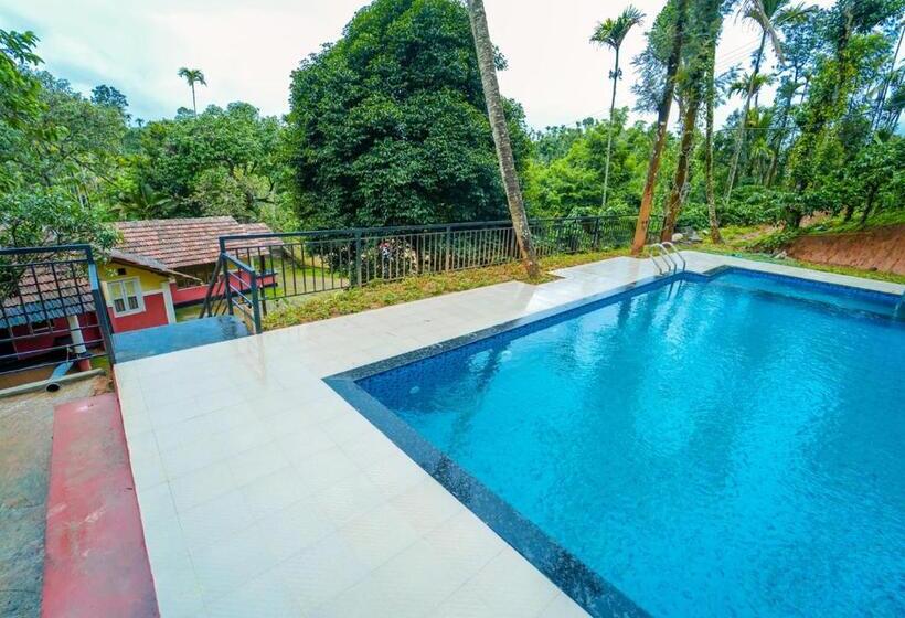 אתר נופש Chandragiri Wayanad Pool Bungalow By Voye Homes