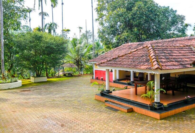 אתר נופש Chandragiri Wayanad Pool Bungalow By Voye Homes