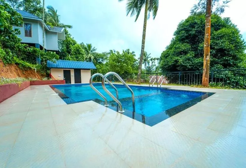 Lomakeskus Chandragiri Wayanad Pool Bungalow By Voye Homes