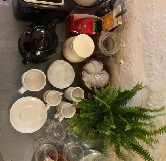 تختخواب و صبحانه Peaceful Farmhouse Stay With Cozy Yard