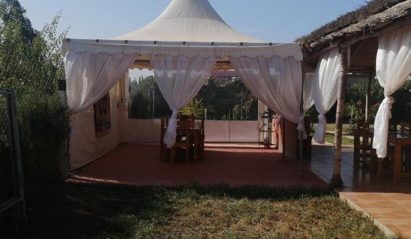 فندق Ferme Sacrée Nature