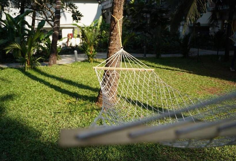 בית מלון כפרי Indie Stays Goa