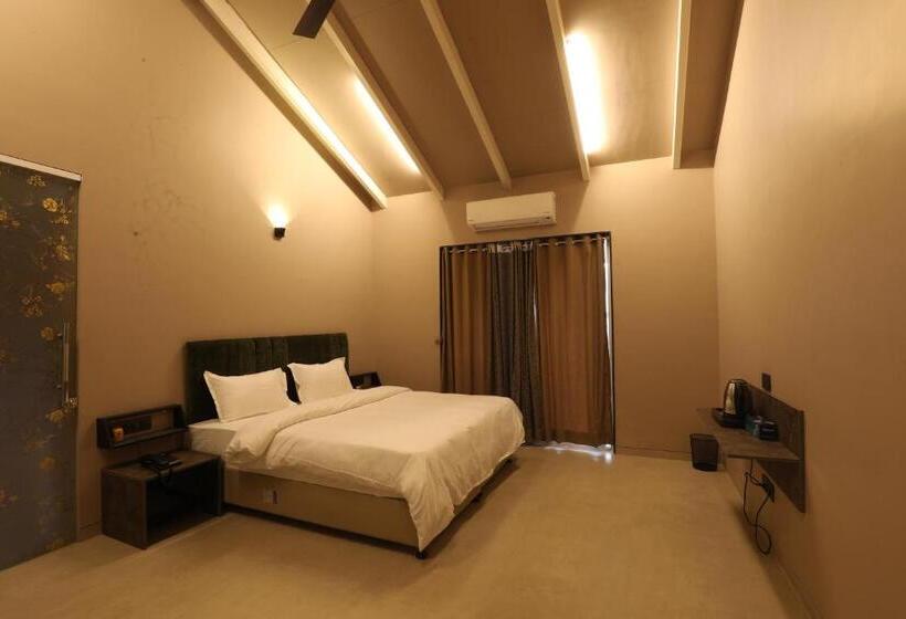 هتل Isola Luxury Farm Suites