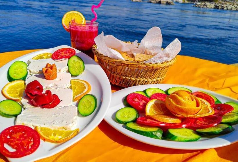 هتل Kato Waidi Nubian Resort