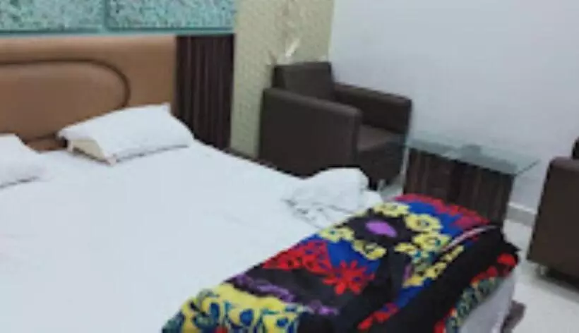 Hotelli Naman Palace Ujjain