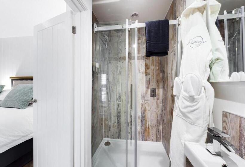 Пансион Driftwood Boutique Guest House