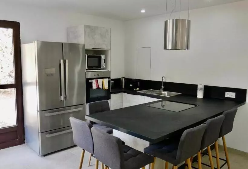 ペンション Port Miou  Coliving  Mas Des Sous Bois