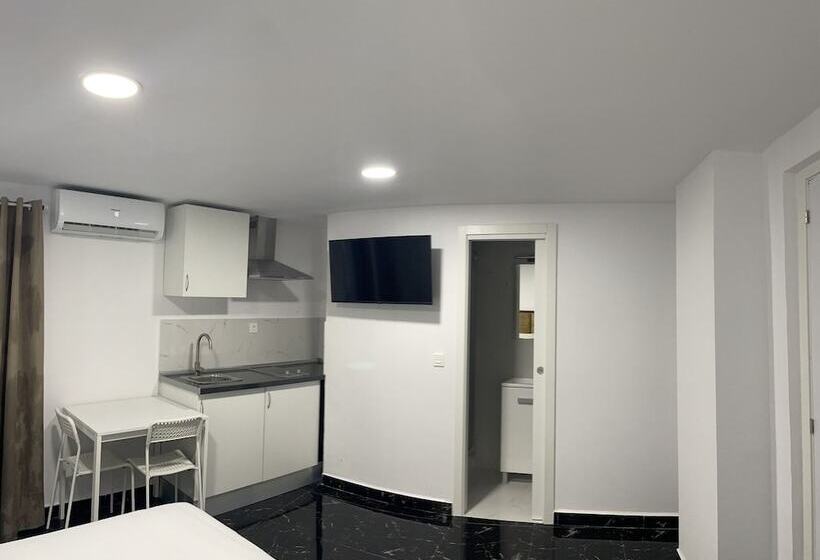 Пансион Sl Marbella