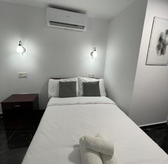 Пансион Sl Marbella