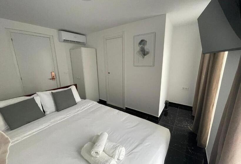 Пансион Sl Marbella