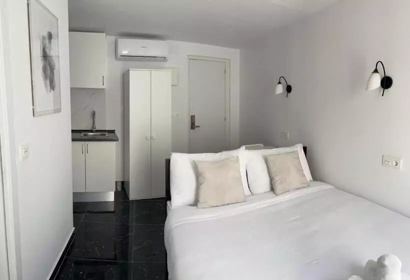 Majatalo Sl Marbella