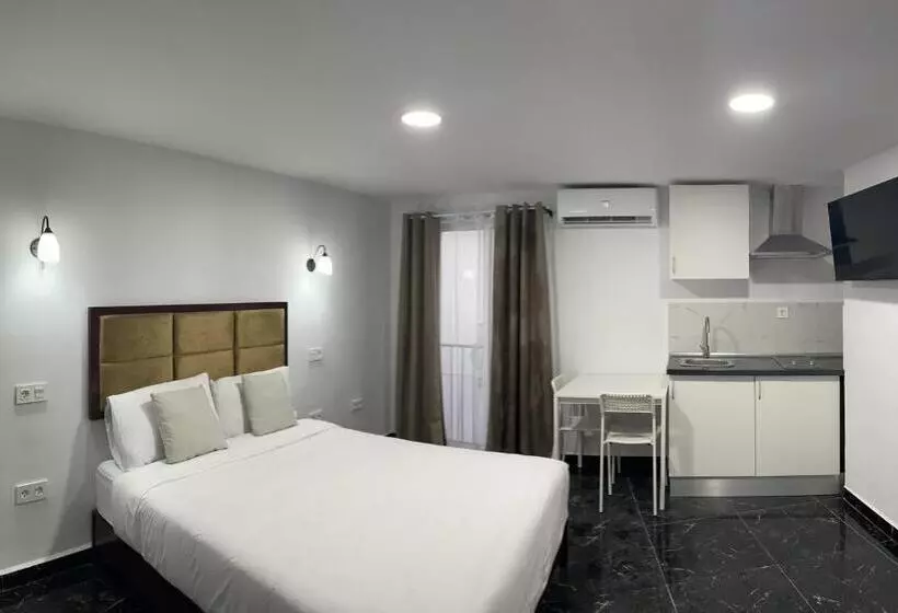 Majatalo Sl Marbella