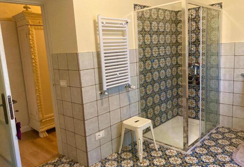 مبيت وإفطار Manzoni37