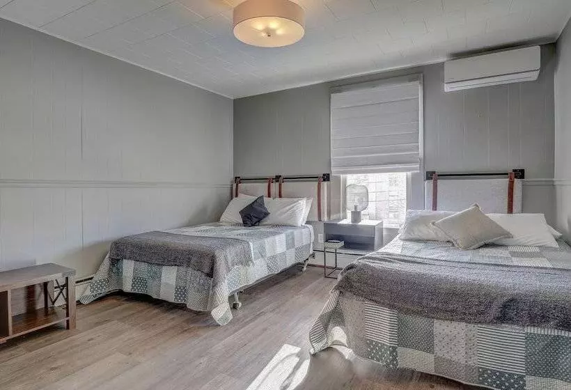 ホテル Auberge Des Cantons