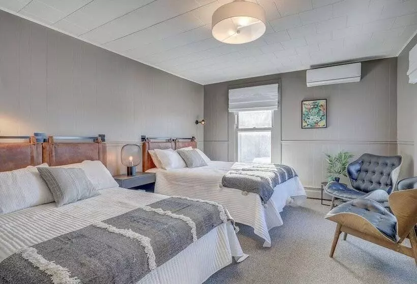 ホテル Auberge Des Cantons