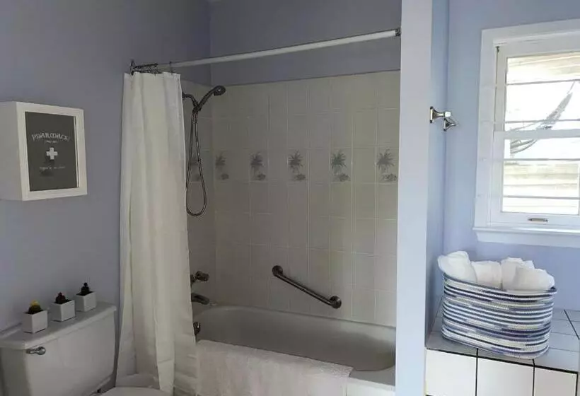 ホテル Auberge Des Cantons