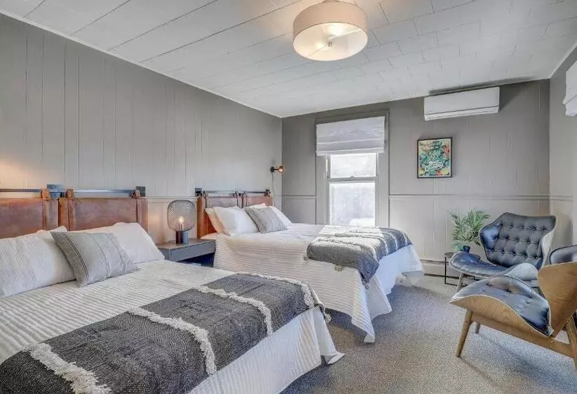 ホテル Auberge Des Cantons