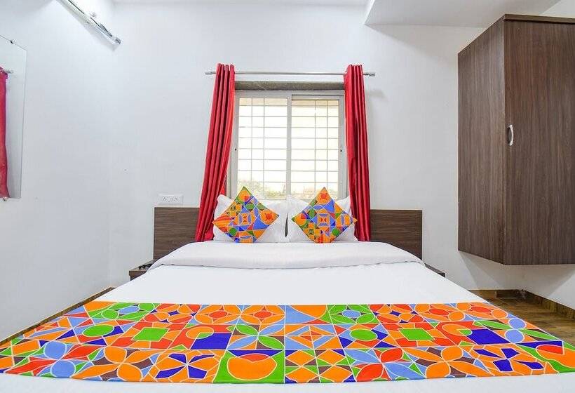 Collection O Hotel Sairaj Lodging & Boarding