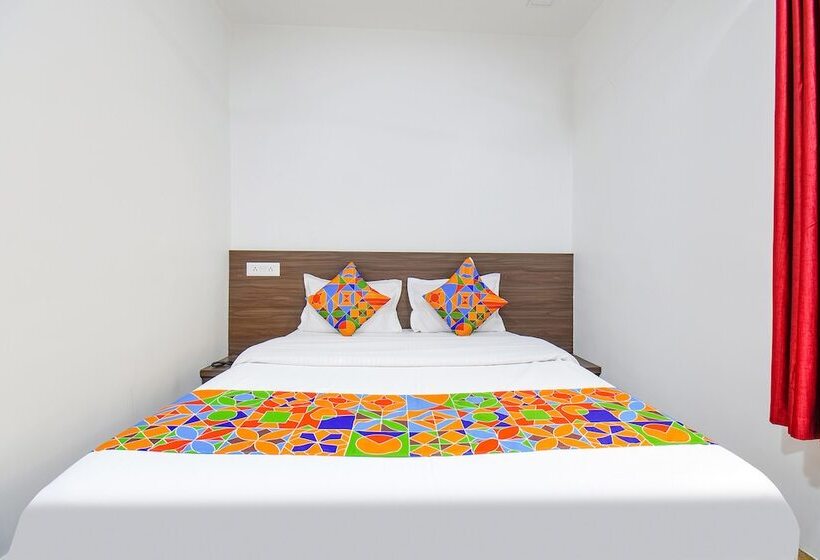 Collection O Hotel Sairaj Lodging & Boarding