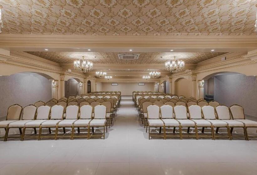 酒店 Ginger Bharuch