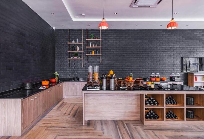 酒店 Ginger Bharuch