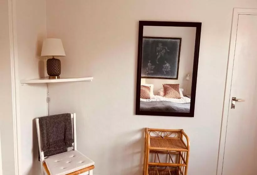 Hotelli Gåsen Out B&b