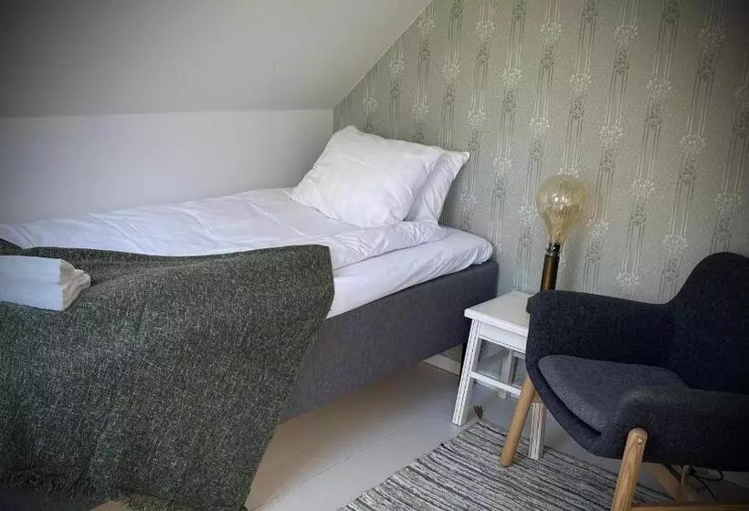 Hotelli Gåsen Out B&b