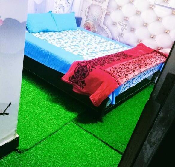 ホテル Oyo 70132 Mayur Guest House