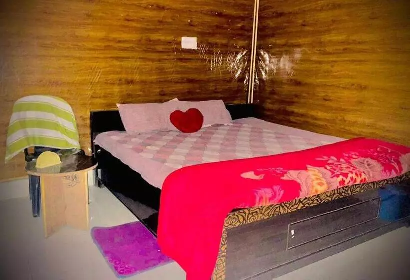 ホテル Oyo 70132 Mayur Guest House