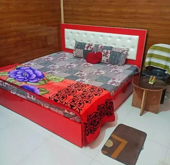 ホテル Oyo 70132 Mayur Guest House