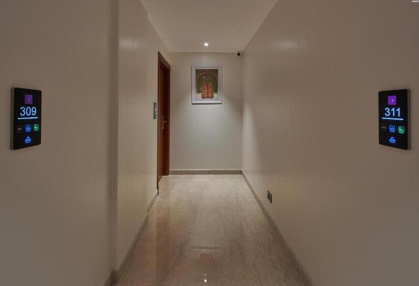 Отель Regenta Inn Grandorr, Mahadevapura