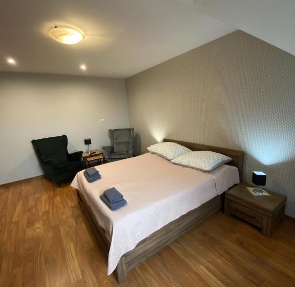 בית מלון כפרי Restauracja Zacisze Leśne Noclegi